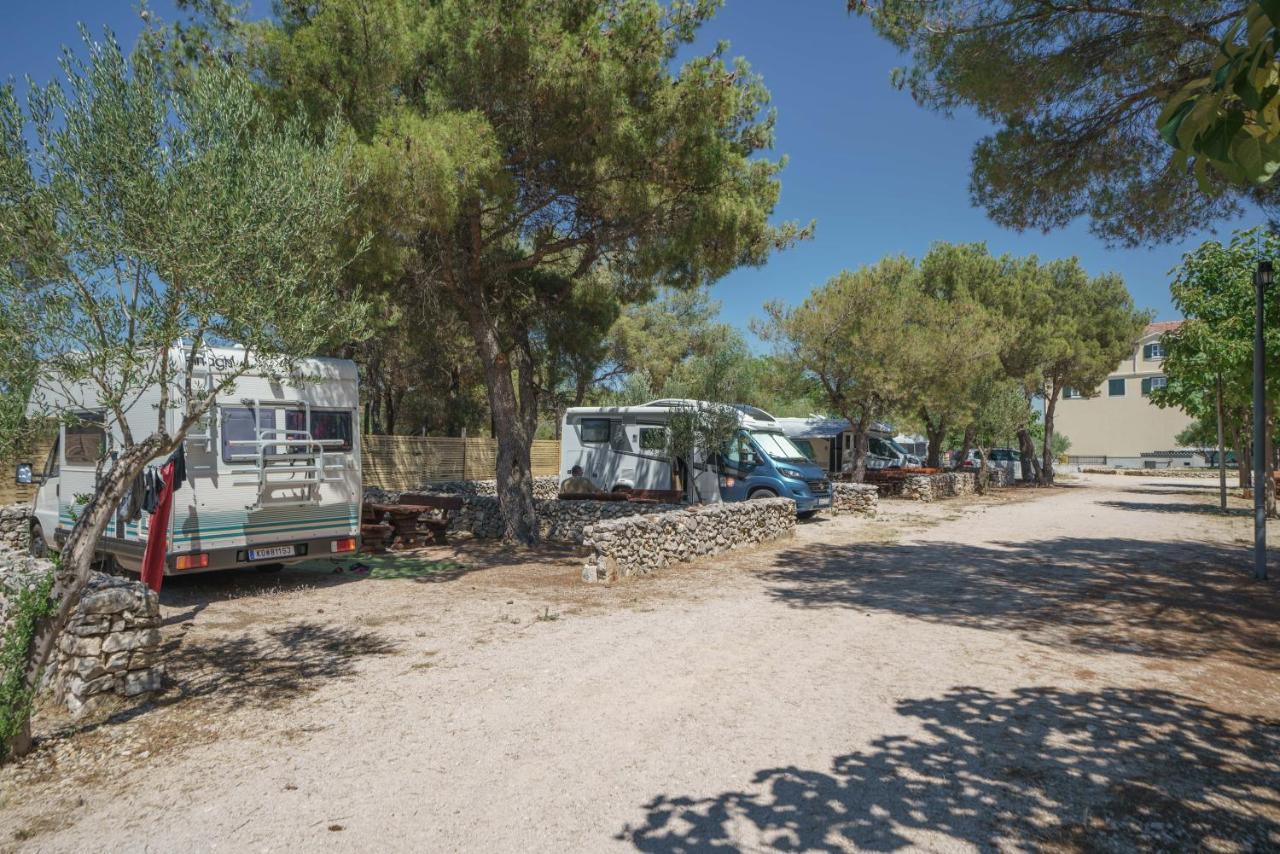 ホテル Camping Vrata Krke ロゾヴァック エクステリア 写真